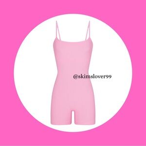 SKIMS - Soft Lounge Scoop Onesie